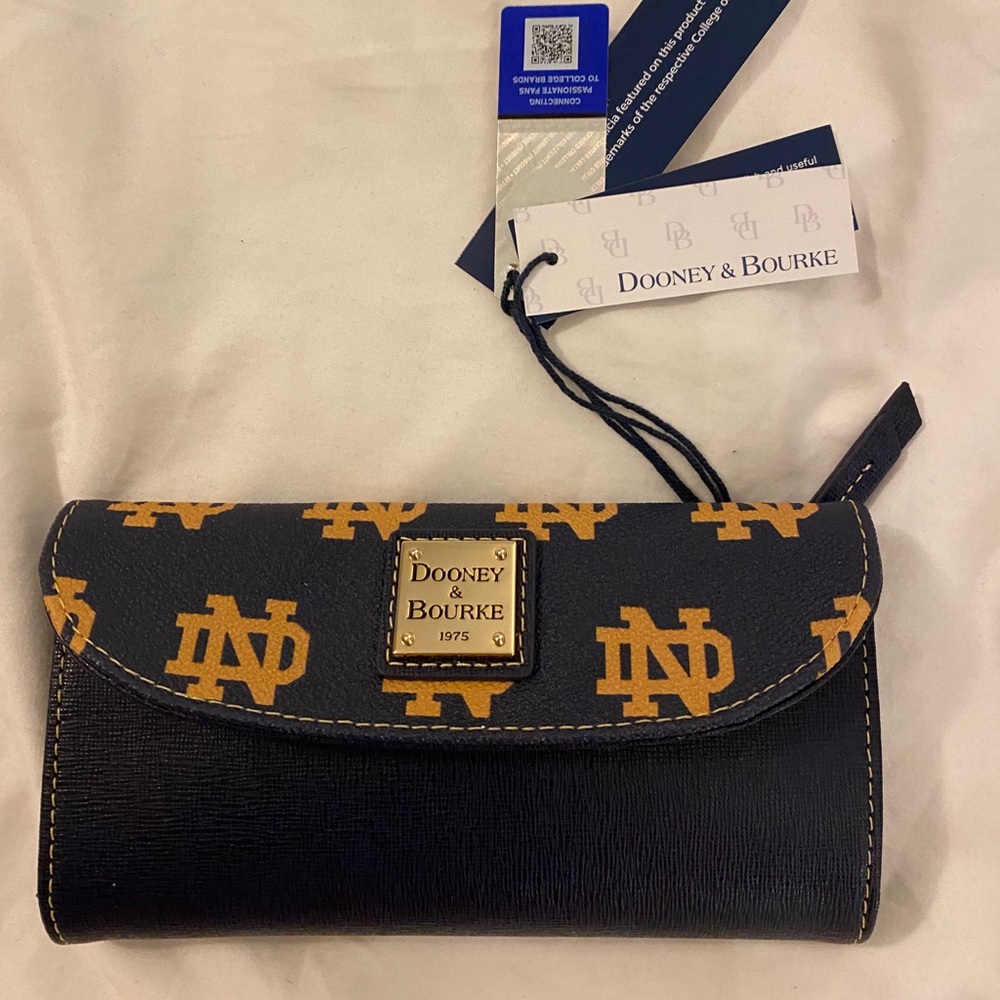 Dooney & Bourke Notre Dame Wallet